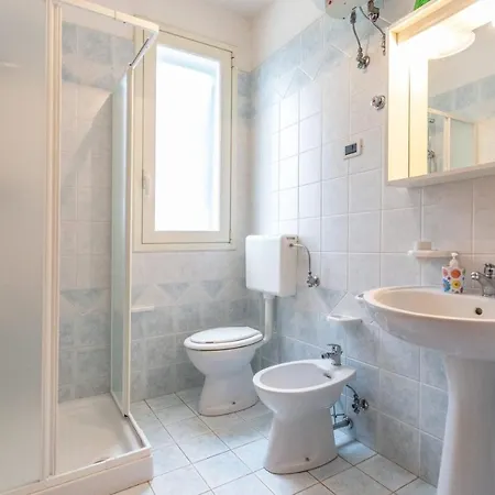 Apartment Bilocale Roberto A *