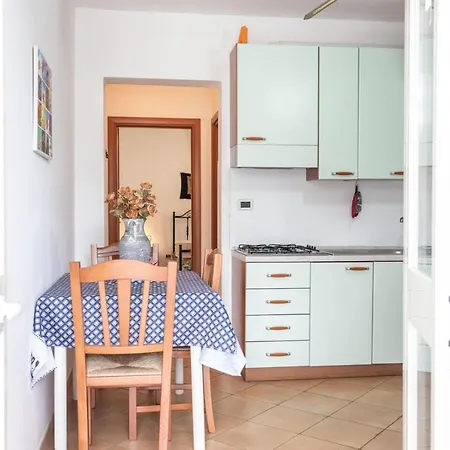Apartment Bilocale Roberto A *